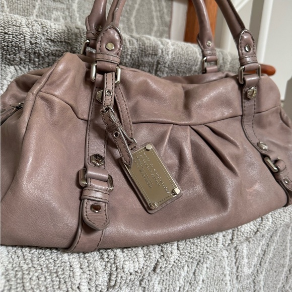 MARC BY MARC JACOBS Classic Q Groovee Satchel - Picture 5 of 16